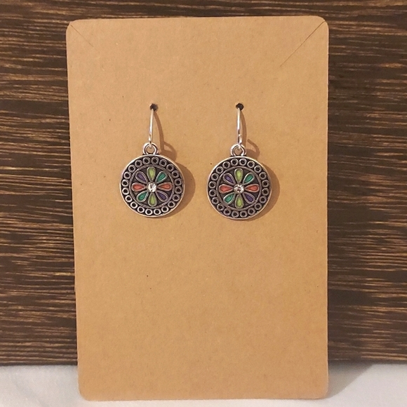 Jewelry Nwt Round Flower Earrings Poshmark
